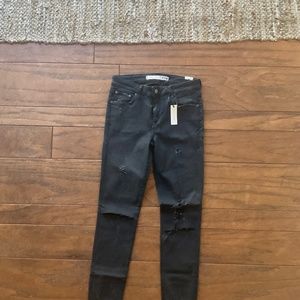 Lovers + Friends distressed jeans size 27